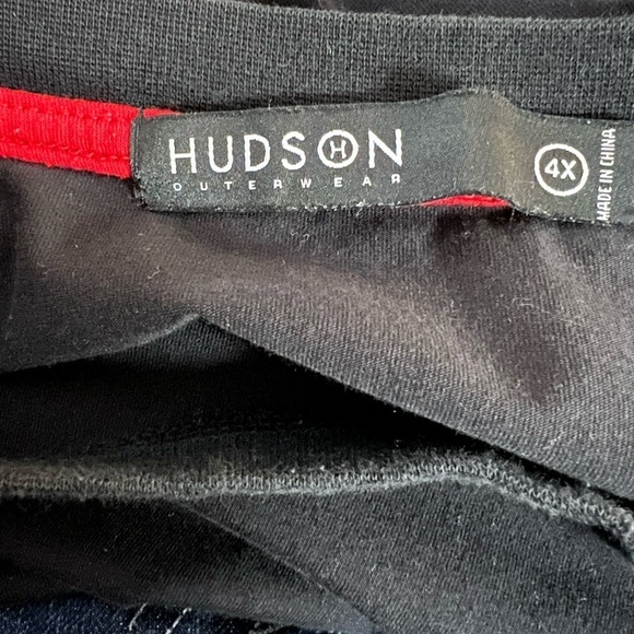 Hudson Black Tee Dabbing Koala Bear B-Ball size 4X - Picture 4 of 9